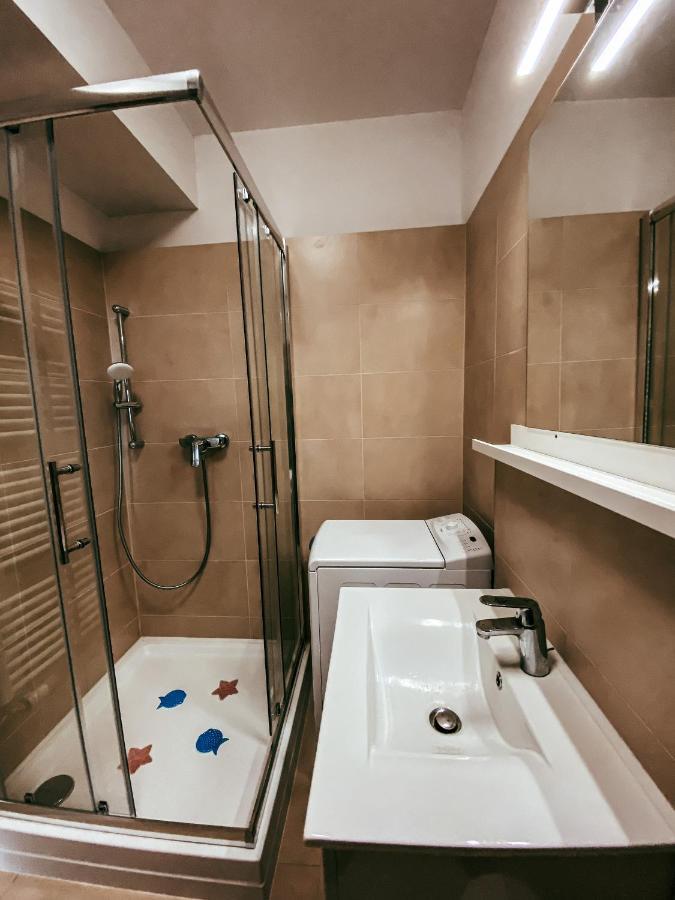Galerius Apartmanok By Bltn Siófok Exteriér fotografie
